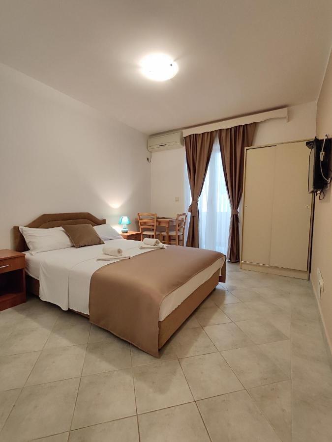 Guest house Hera *