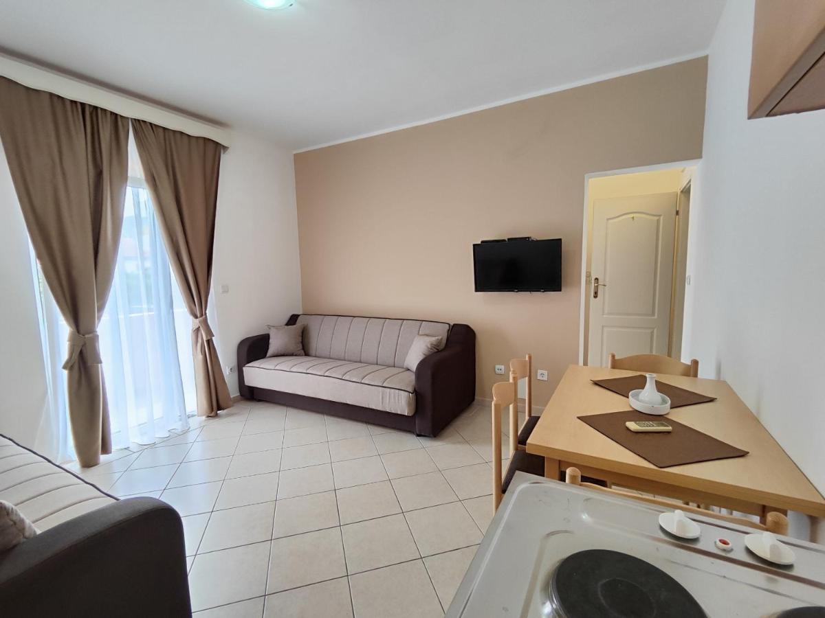 Hera Guest house